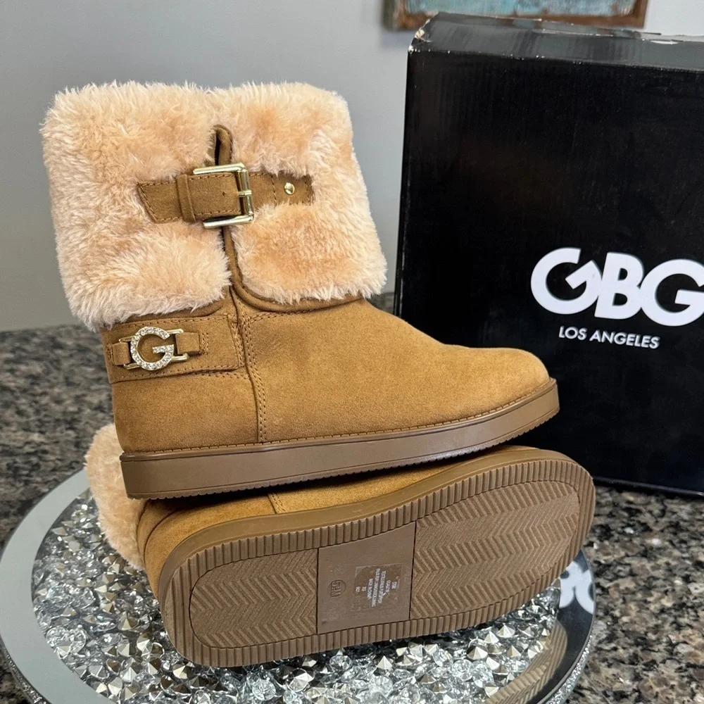 GBG Los Angeles Aleya Fur ankle Boots NEW 5.5